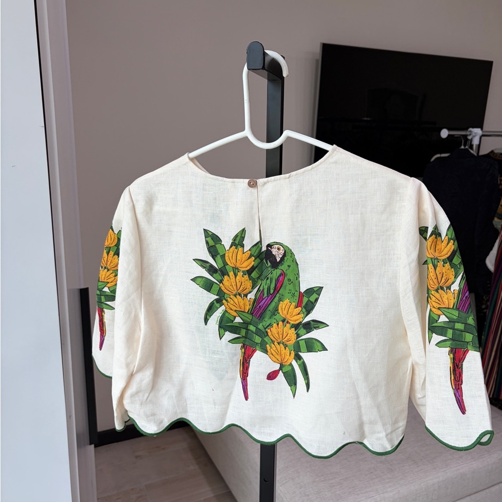 FARM Rio Cream Linen Crop Top with Green Parrot & Yellow Floral Print - Picture 9 of 11